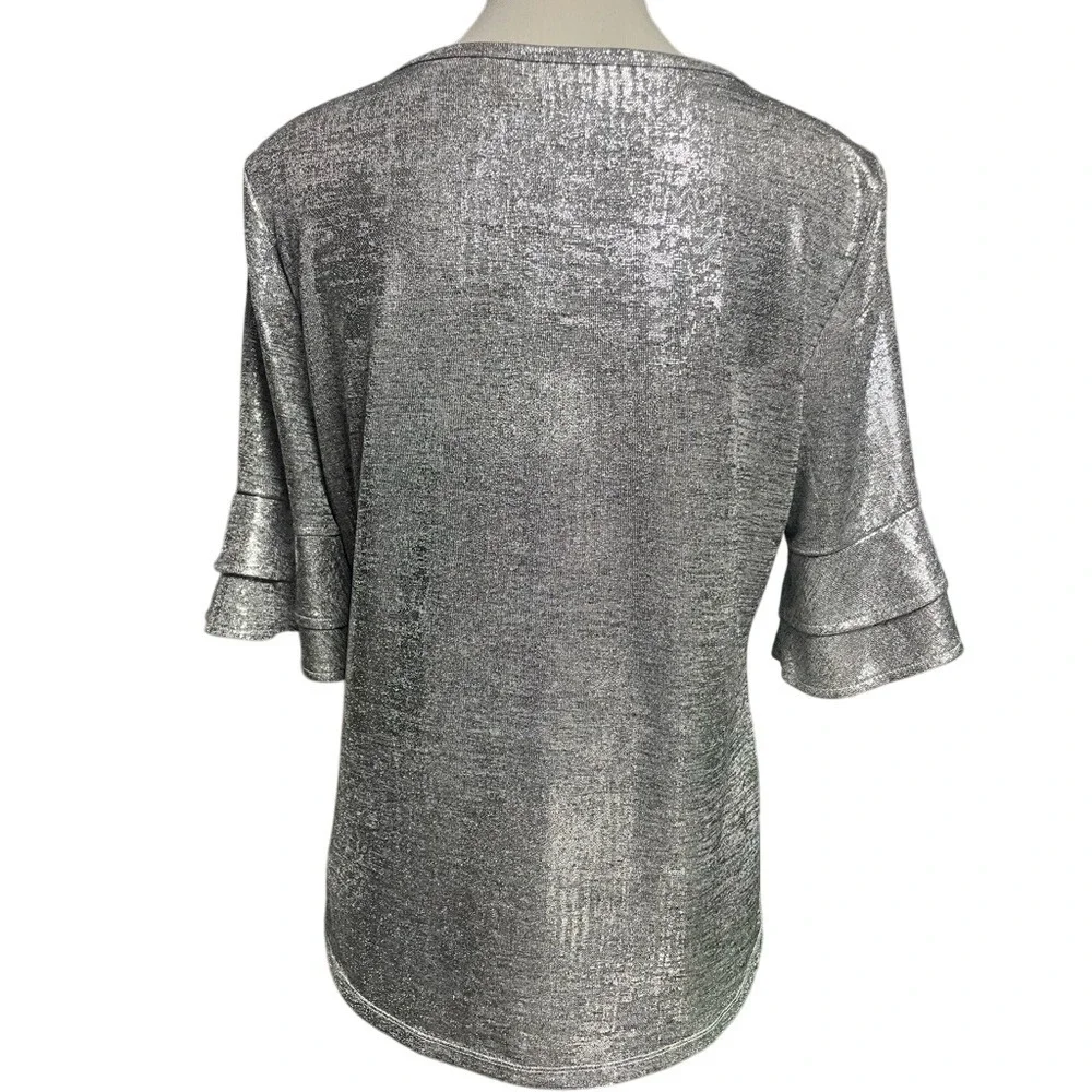 7th Avenue Design NY & Co Silver Shimmer Keyhole Opening Blouse Women's Medium - Picture 4 of 9